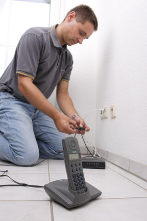 So einfach gehts am Beispiel Kabel Deutschland - einfach Telefon anstecken und normal telefonieren So einfach gehts am Beispiel Kabel Deutschland - einfach Telefon anstecken und normal telefonieren
