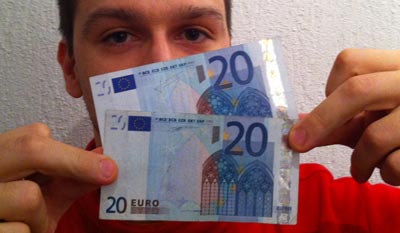 Bis zu 40 Euro Onlinebonus mit Kabel Internet, Telefon oder TV Vertrag Bis zu 40 Euro Onlinebonus mit Kabel Internet, Telefon oder TV Vertrag
