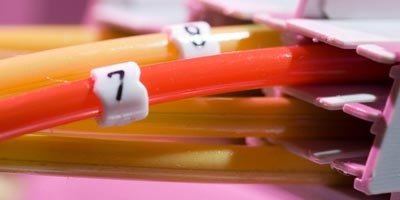 Kabelanbieter im Vorteil - keine Gebühr für "letzte Meile" an Telekom Kabelanbieter im Vorteil - keine Gebühr für "letzte Meile" an Telekom